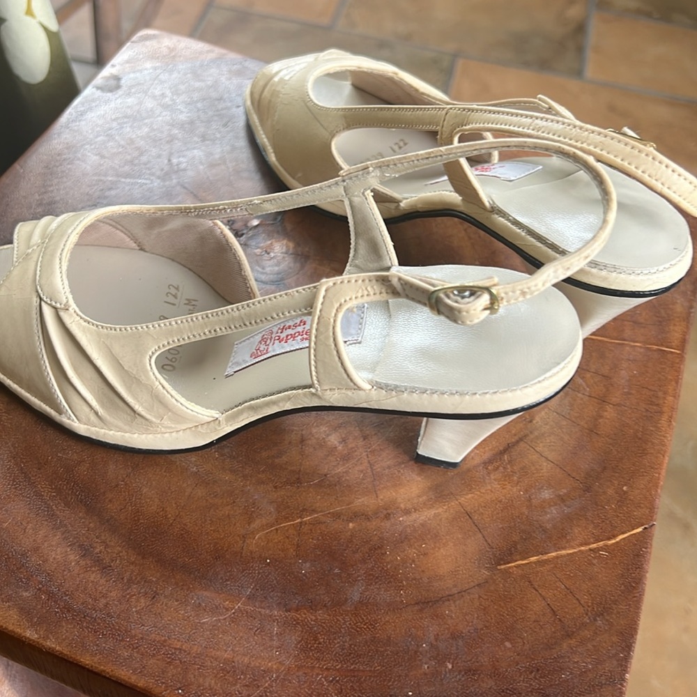VINTAGE HUSH PUPPY SLING BACK SHOES - Picture 4 of 8